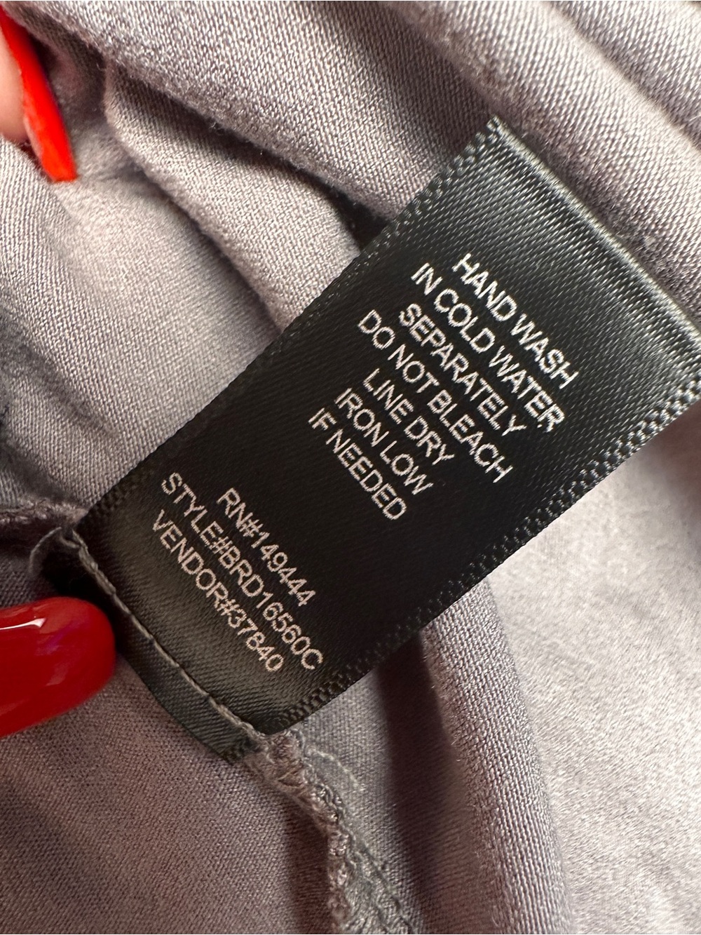 BKE Red Frost Grey Mesh Inset Sleeveless Tank Top | NWT | Medium - Picture 7 of 10